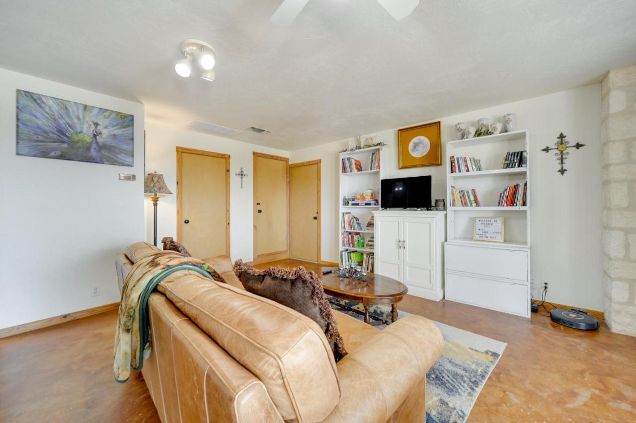 Fredericksburg Retreat With Private Hot Tub And Patio! Villa Eksteriør billede