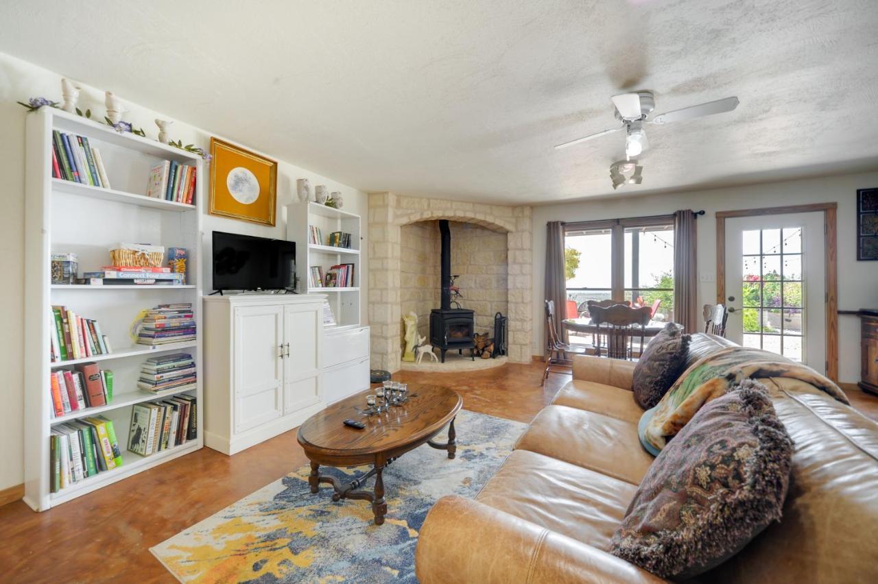 Fredericksburg Retreat With Private Hot Tub And Patio! Villa Eksteriør billede